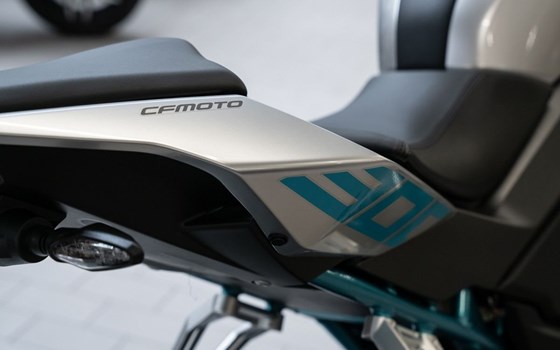 Gebrauchtmotorrad CFMOTO 300NK - Bild 9