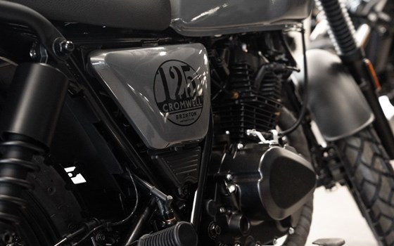 Neufahrzeug Brixton Cromwell 125 - Bild 11