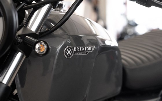 Neufahrzeug Brixton Cromwell 125 - Bild 9