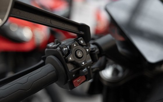 Neufahrzeug CFMOTO 800NK Advanced - Bild 11