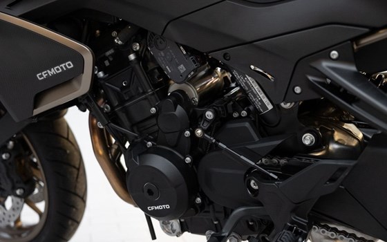 Neufahrzeug CFMOTO 800NK Advanced - Bild 16