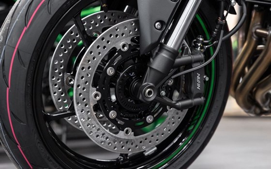 Neufahrzeug Kawasaki Z900 - Bild 12