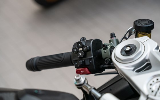 Neufahrzeug QJ Motor SRK 921 RR - Bild 9