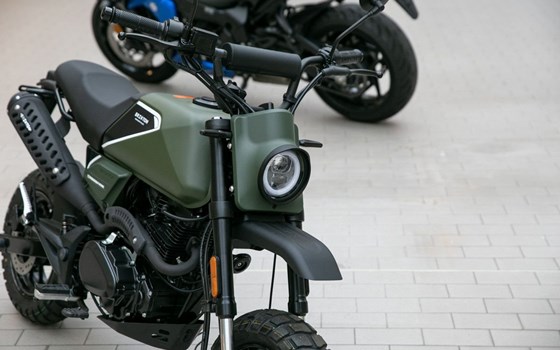 Neufahrzeug Brixton Crossfire 125 XS - Bild 5