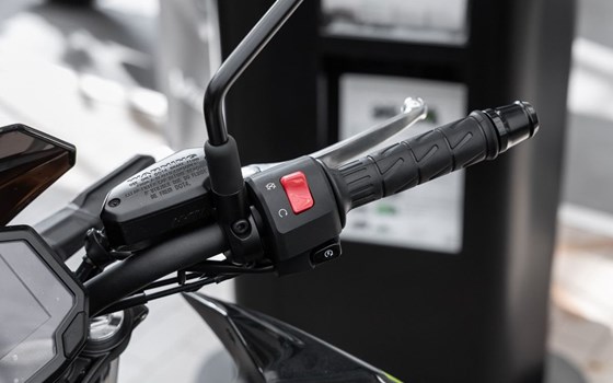 Gebrauchtmotorrad Kawasaki Z650 - Bild 7