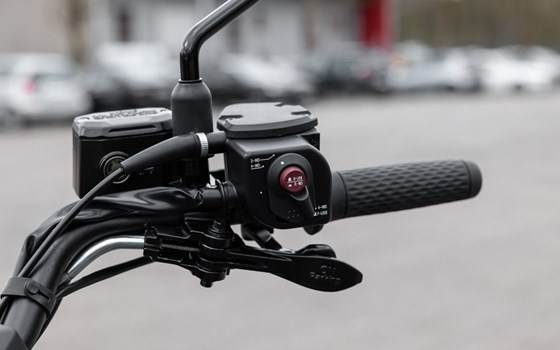 Neufahrzeug QJ Motor SFA 600 ABS EPS ONE - Bild 17