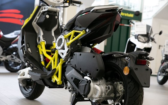 Neufahrzeug Italjet Dragster 200 4T - Bild 11