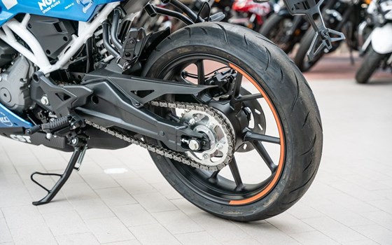 Neufahrzeug CFMOTO 300SR - Bild 17