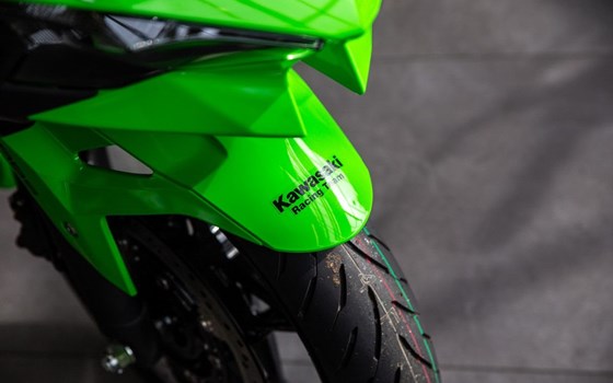 Neufahrzeug Kawasaki Ninja 500 SE - Bild 18
