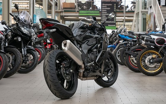 Neufahrzeug Kawasaki Ninja ZX-4RR - Bild 6
