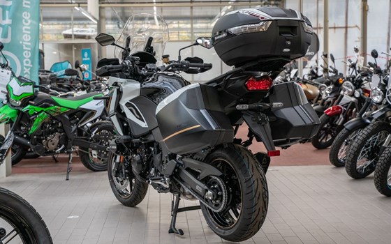 Neufahrzeug Kawasaki Versys 1100 SE - Bild 5
