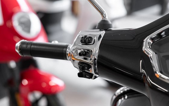 Neufahrzeug Vespa GTS 310 Super - Bild 9