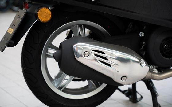 Neufahrzeug Vespa 125 Primavera - Bild 17