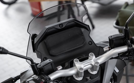 Neufahrzeug Voge SR1 ADV 125 ABS TCS - Bild 10