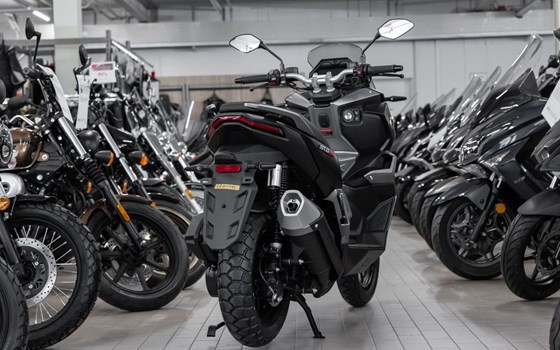 Neufahrzeug Voge SR1 ADV 125 ABS TCS - Bild 6