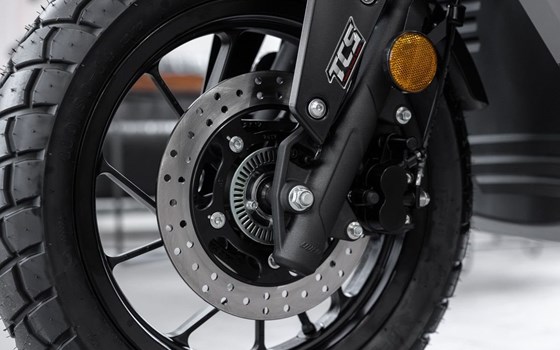 Neufahrzeug Voge SR1 ADV 125 ABS TCS - Bild 7