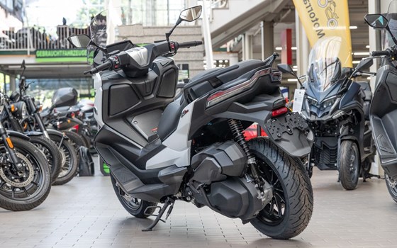 Neufahrzeug Voge SR4 350 LUXURY - Bild 3