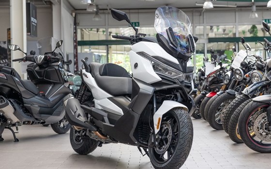 Neufahrzeug Voge SR4 350 LUXURY - Bild 4