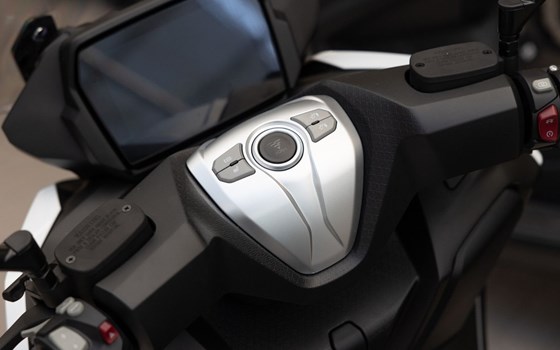 Neufahrzeug Voge SR4 350 LUXURY - Bild 9