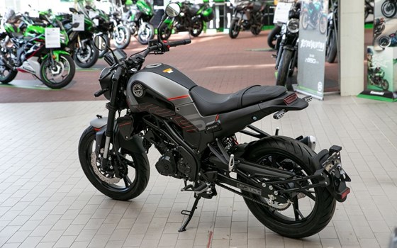 Gebrauchtmotorrad Benelli Leoncino 125 - Bild 3