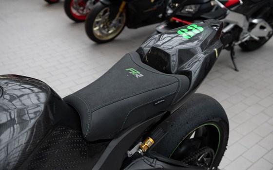 Gebrauchtmotorrad Kawasaki Ninja ZX-10RR - Bild 13