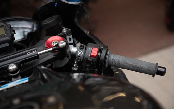 Gebrauchtmotorrad Kawasaki Ninja ZX-10RR - Bild 15