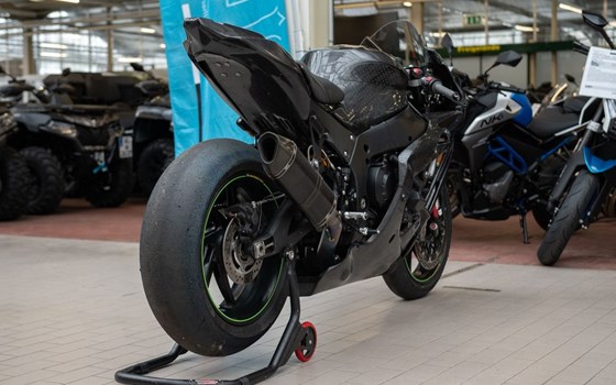 Gebrauchtmotorrad Kawasaki Ninja ZX-10RR - Bild 5