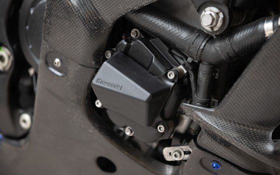 Gebrauchtmotorrad Kawasaki Ninja ZX-10RR - Bild 8