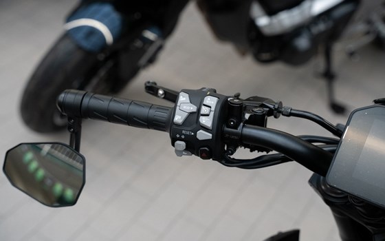 Neufahrzeug Kawasaki Z900 - Bild 9