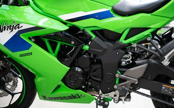 Neufahrzeug Kawasaki Ninja 125 - Bild 15