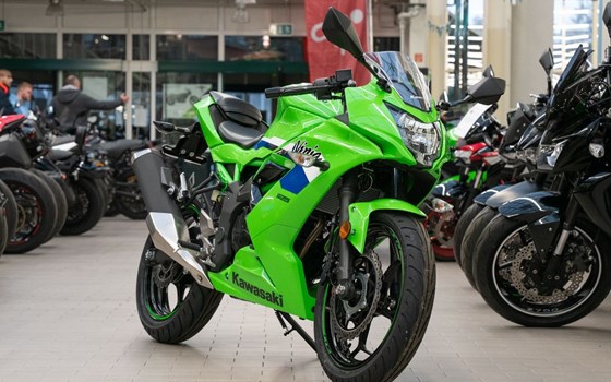 Neufahrzeug Kawasaki Ninja 125 - Bild 2