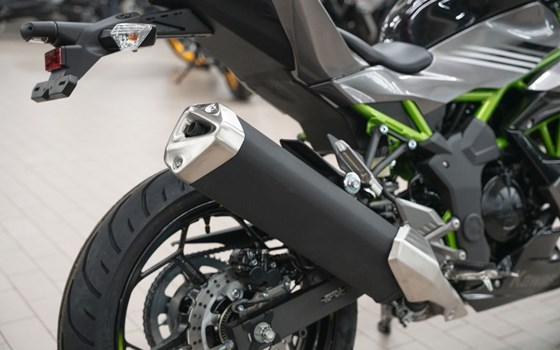 Neufahrzeug Kawasaki Ninja 125 - Bild 18