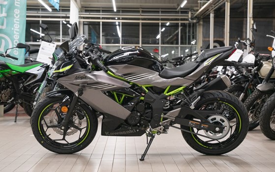 Neufahrzeug Kawasaki Ninja 125 - Bild 4