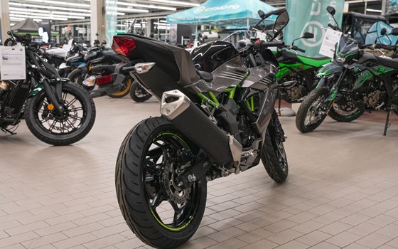 Neufahrzeug Kawasaki Ninja 125 - Bild 6