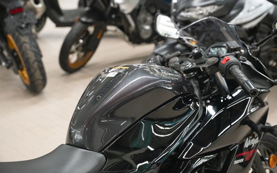 Neufahrzeug Kawasaki Ninja 125 - Bild 10