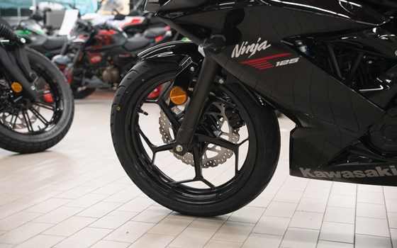 Neufahrzeug Kawasaki Ninja 125 - Bild 14