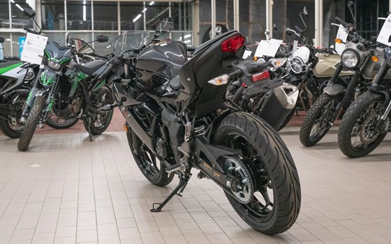 Neufahrzeug Kawasaki Ninja 125 - Bild 5