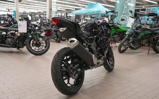 Neufahrzeug Kawasaki Ninja 125 - Bild 6