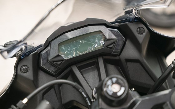 Neufahrzeug Kawasaki Ninja 125 - Bild 8