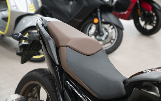 Gebrauchtmotorrad Honda NC750S - Bild 12