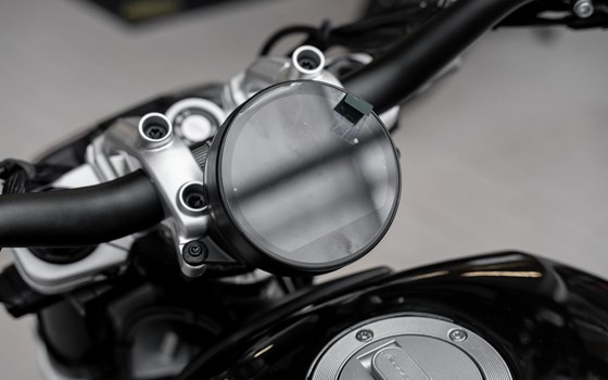 Neufahrzeug Benelli Leoncino Bobber 400 - Bild 11