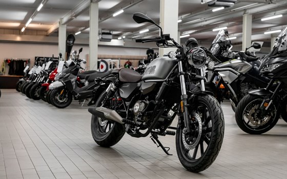 Neufahrzeug QJ Motor SRV 125 - Bild 2