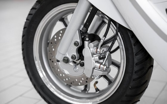 Neufahrzeug United Motors UM Chill 125 - Bild 13