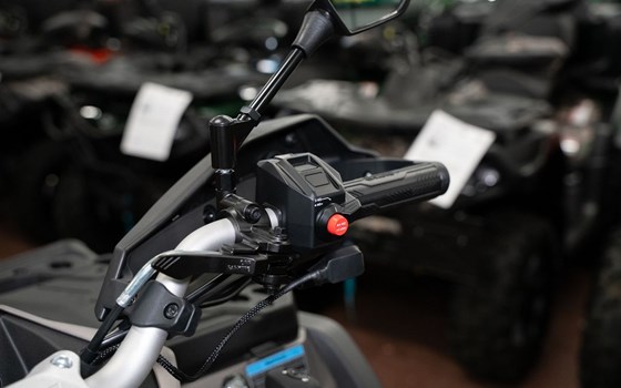 Neufahrzeug CFMOTO CFORCE 1000 Touring Pro - Bild 9