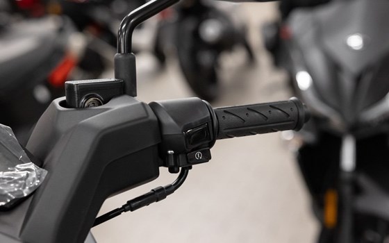 Neufahrzeug Kymco Super 8 R 50i - Bild 11