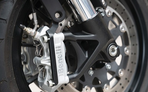 Gebrauchtmotorrad Benelli Leoncino 500 - Bild 12