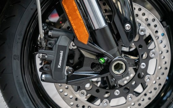 Neufahrzeug Kawasaki Ninja H2 SX - Bild 12