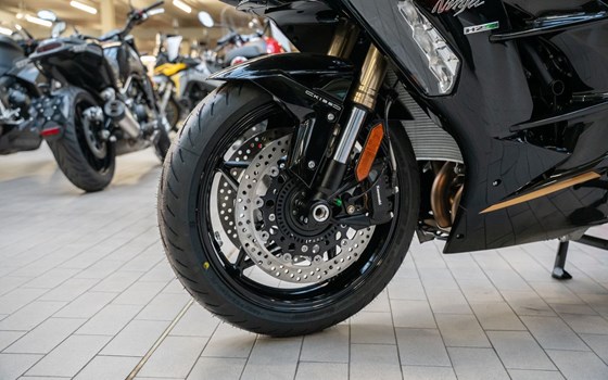 Neufahrzeug Kawasaki Ninja H2 SX - Bild 13