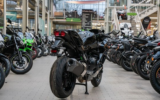 Neufahrzeug Kawasaki Ninja H2 SX - Bild 2