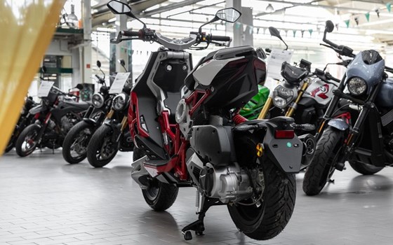 Gebrauchtmotorrad Italjet Dragster 200 4T - Bild 5